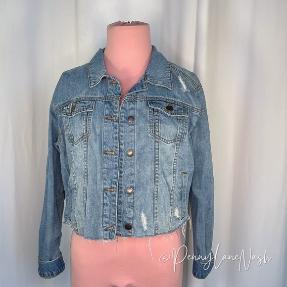 STS Blue Jackets & Blazers - STS Blue Distressed Raw Hem Crop Denim Jean Jacket